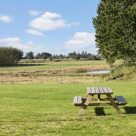 Gorgeous In With Wifi